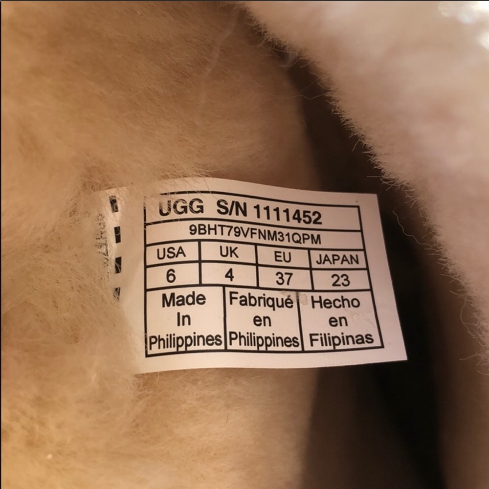 🌴🔆UGG- TALL BOOTS🔆🌴 - Picture 9 of 12